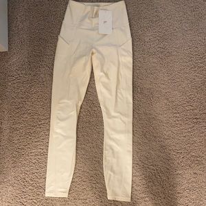 Fabletics oasis shine high-waisted pocket 7/8